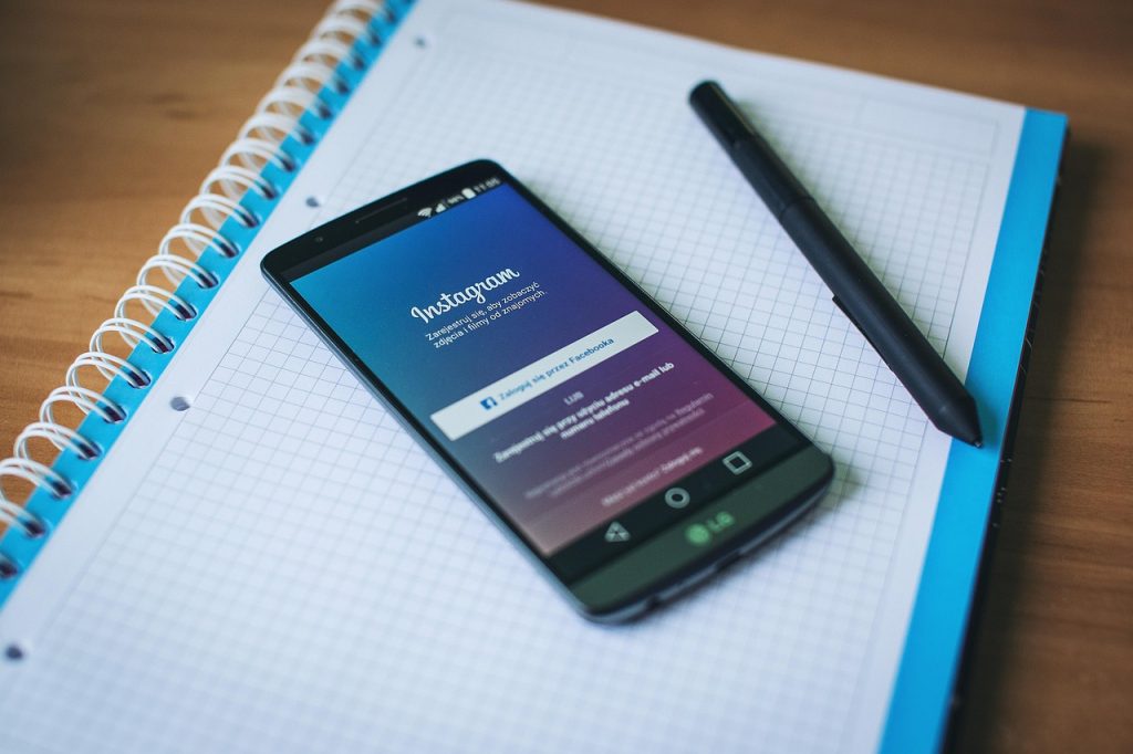 Social Media advertising telephone, instagram, work desk, instagram, instagram, instagram, instagram, instagram